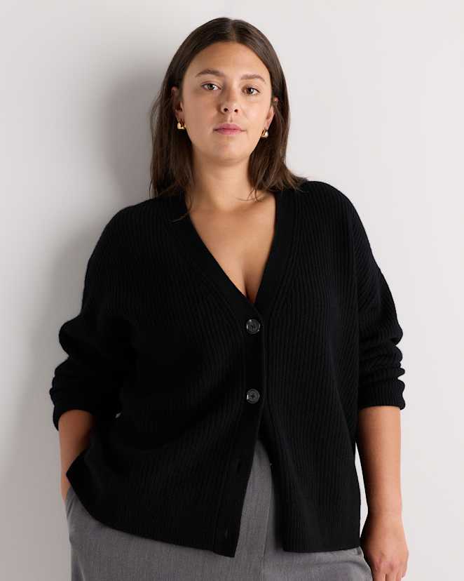 Black Mongolian Cashmere Fisherman Boxy Cropped Cardigan Sweater