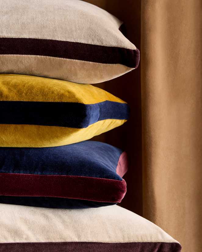 Marigold/Navy Contrast Velvet Edge Pillow Cover