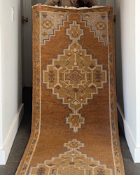 Chloe Hand-Knotted Wool Rug Cognac Vanea Meyer 4x5