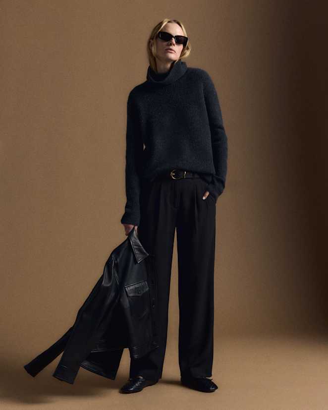 Heather Charcoal Mongolian Cashmere Fisherman Turtleneck Sweater