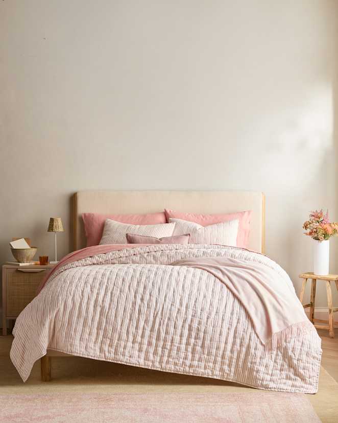 Dusty Mauve/White Stripe European Linen Patterned Quilt Set