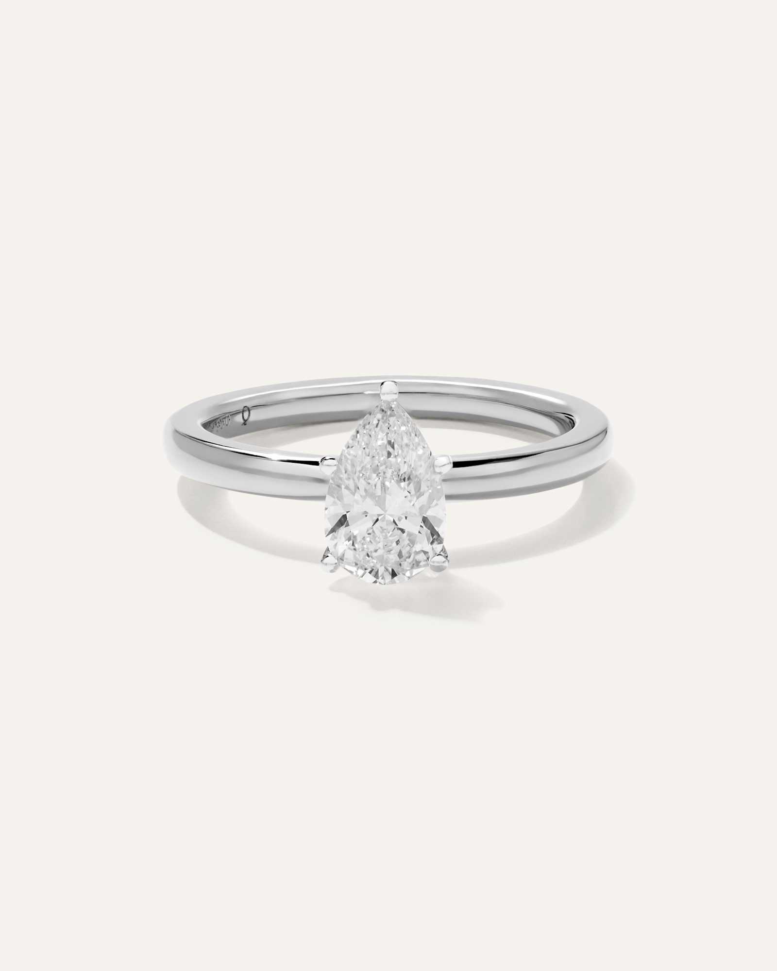 Platinum Bague de fiançailles à diamant de laboratoire taille poire avec intérieur confort – 1 carat