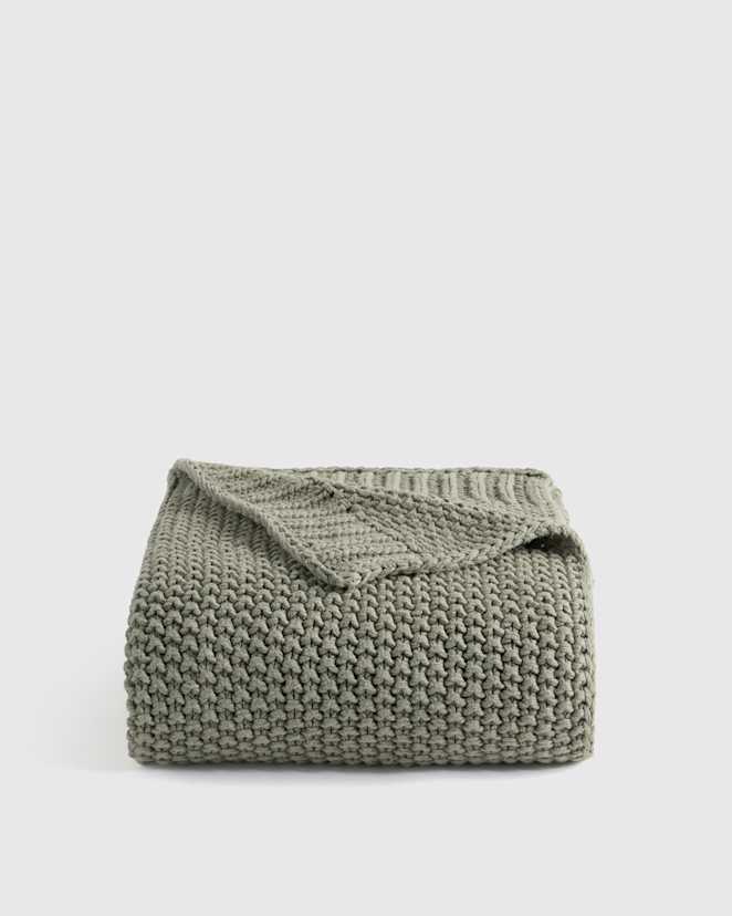 Dried Sage Cotton Fisherman Throw