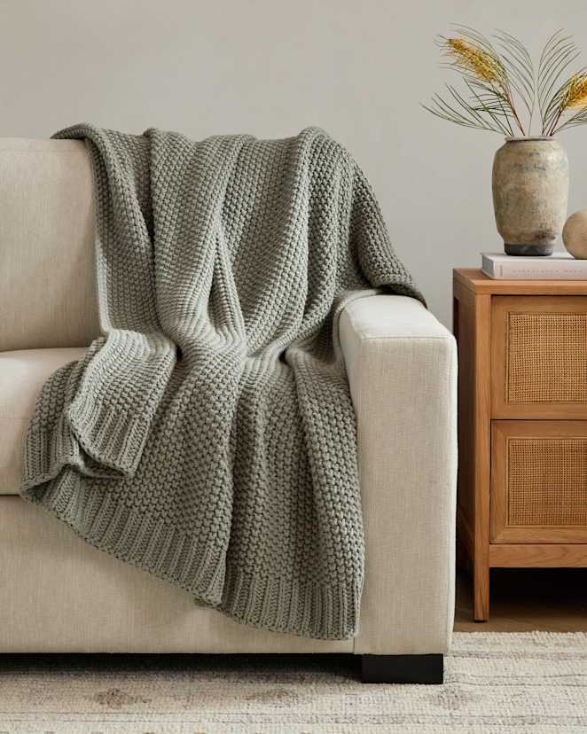 Dried Sage Cotton Fisherman Throw