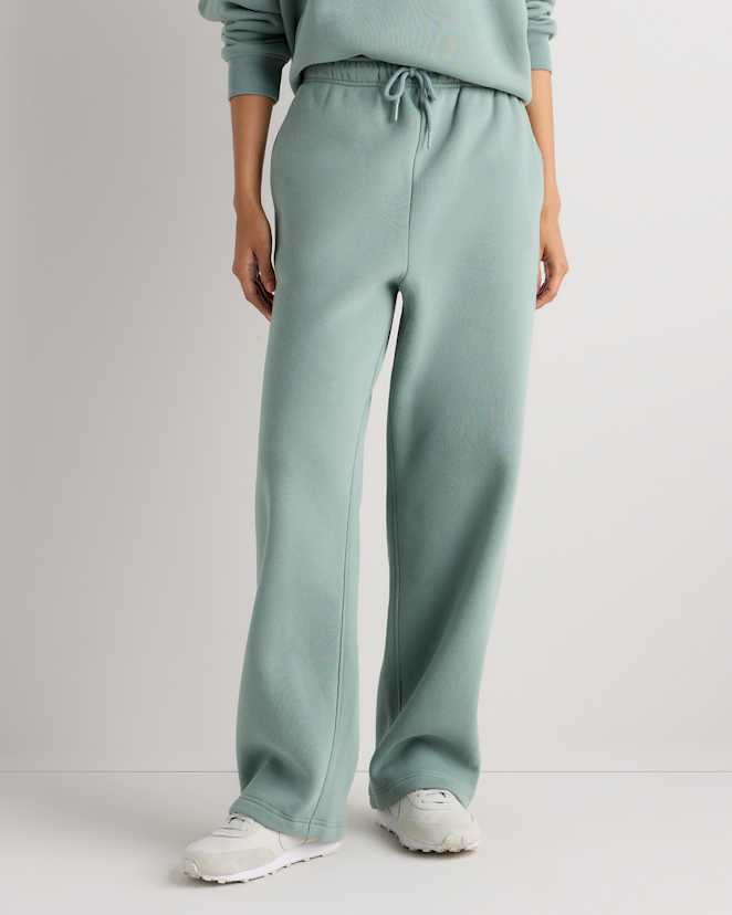 Coastal Sage Everyday Fleece Straight Leg Sweatpants