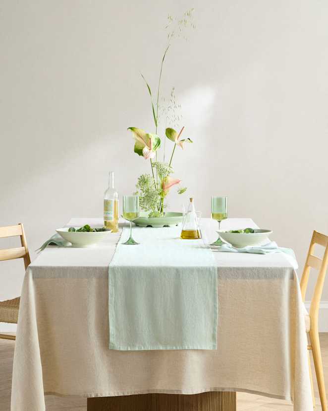 Mint European Linen Table Runner