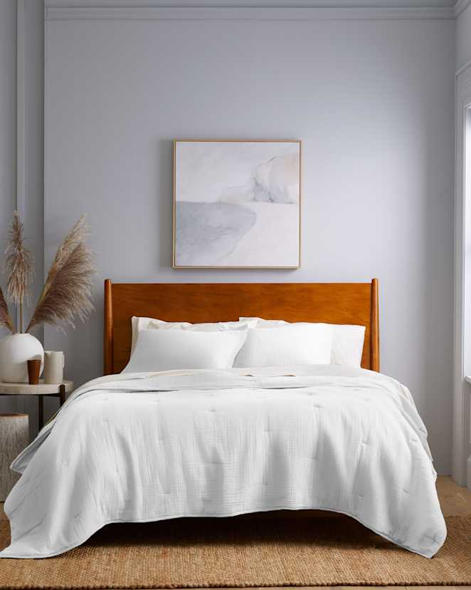 White Organic Airy Gauze Dream Quilt Set