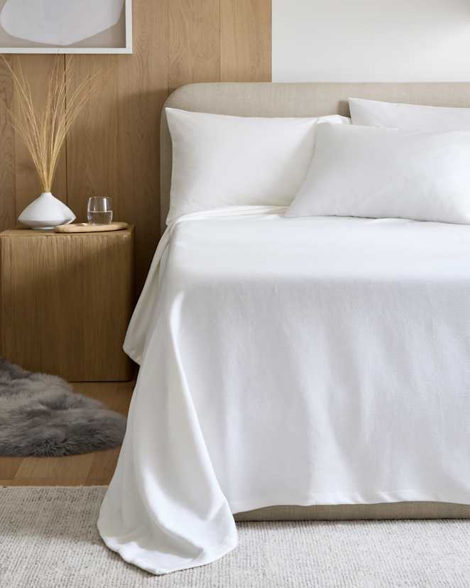 White Luxury Organic Cotton Bed Blanket