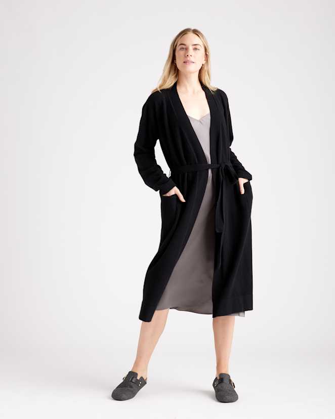 Black Robe en cachemire de Mongolie