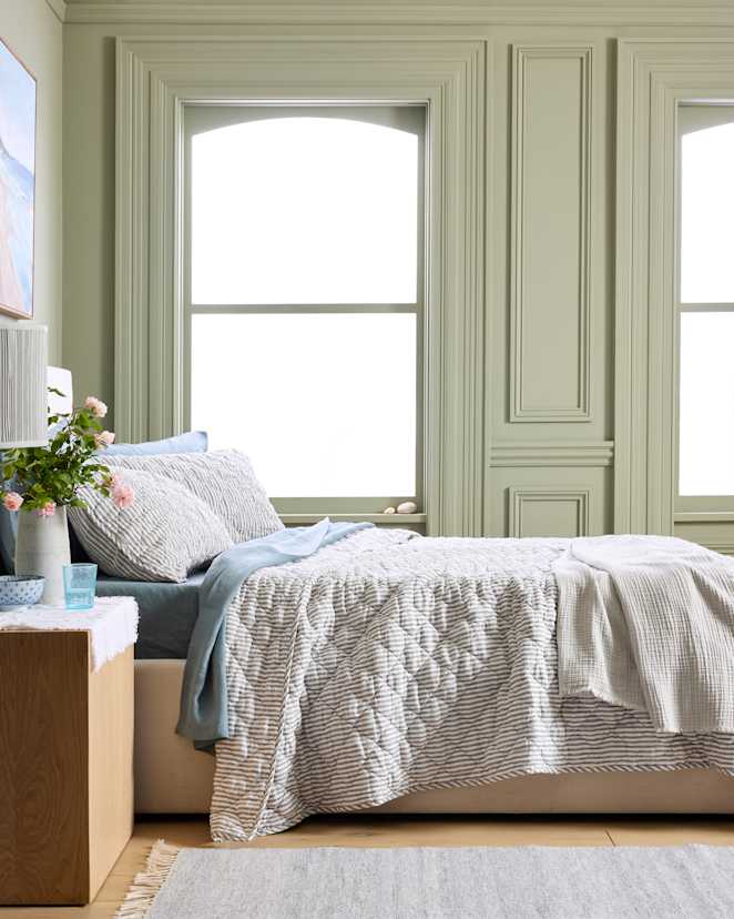 Grey/White Stripe Courtepointe en lin européen à rayures