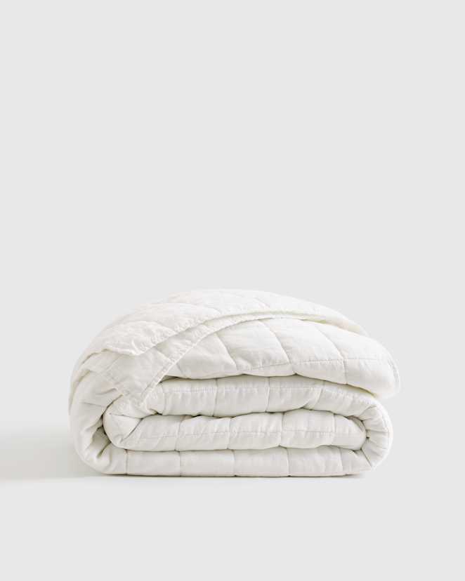 White European Linen Box Quilt