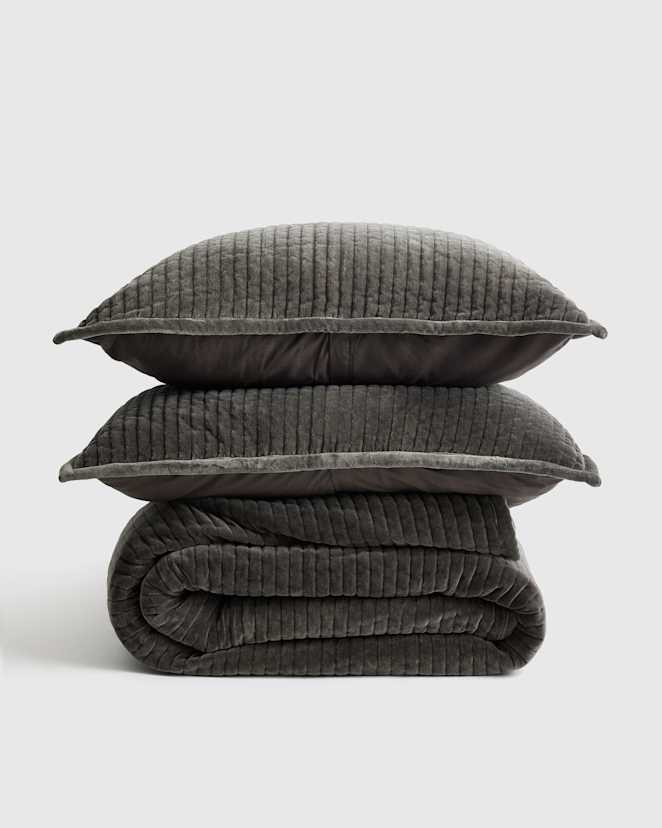 Greystone Cotton Velvet Channel Quilt Set