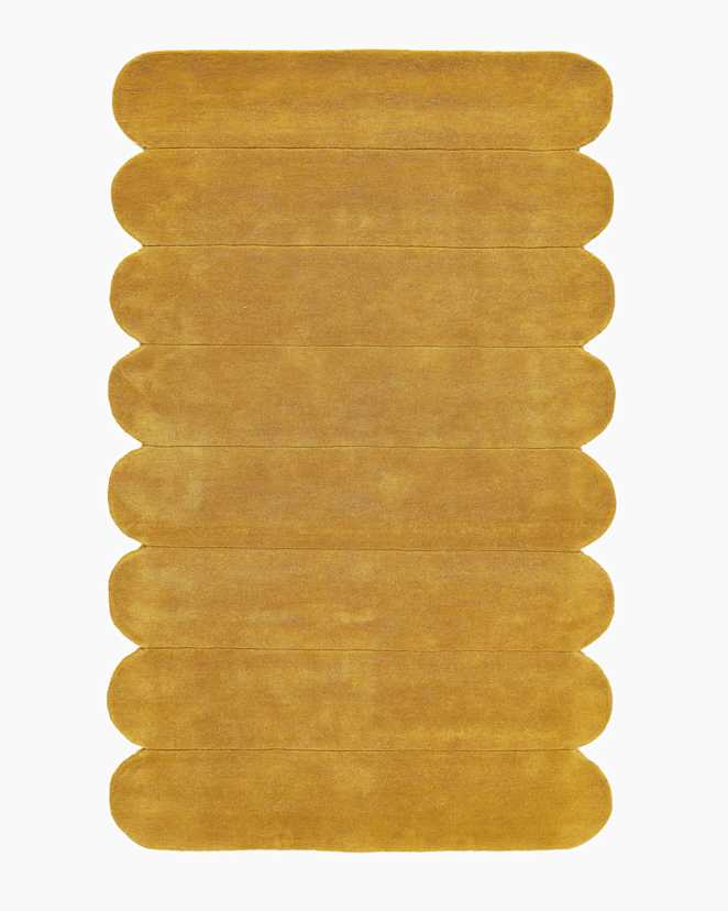 Mustard Scalloped Border Hand-Tufted Rug