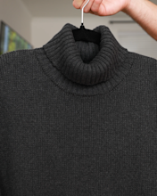 100-OrganicCottonTurtleneckSweater Charcoal PaidPartner 4x5
