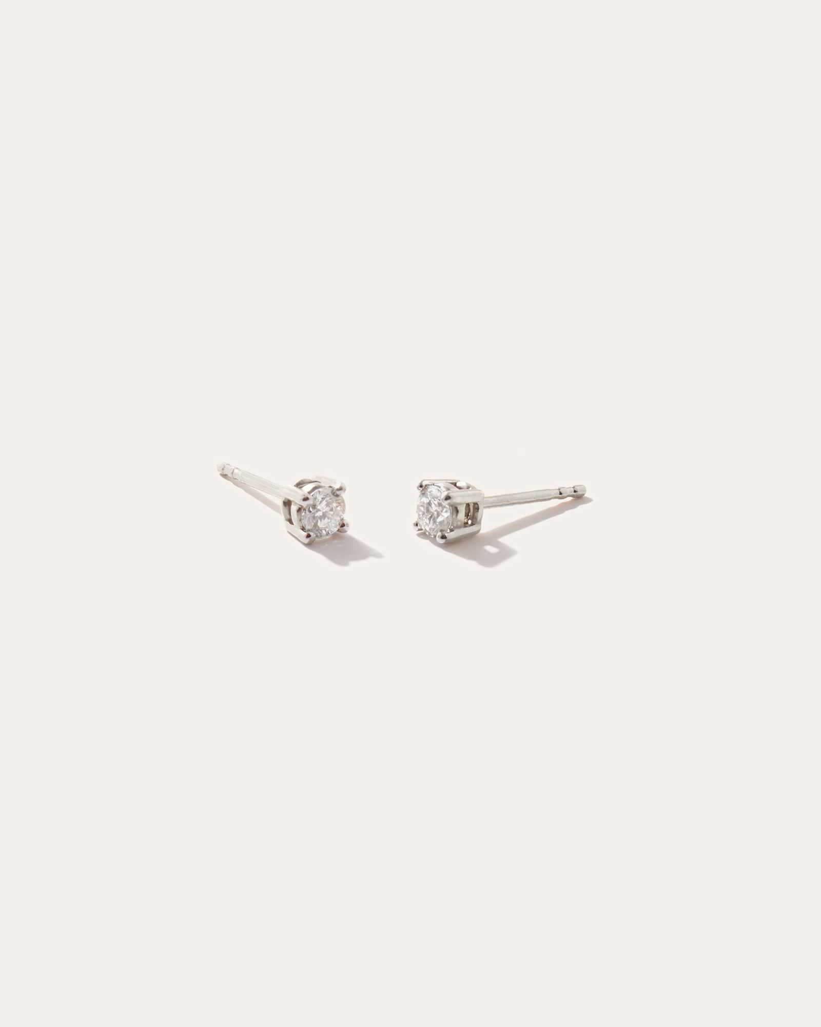 14K Classic Round 1-3CTTW Stud Ears - White Gold white-gold 14K Classic Round Studs 0.28 Carat