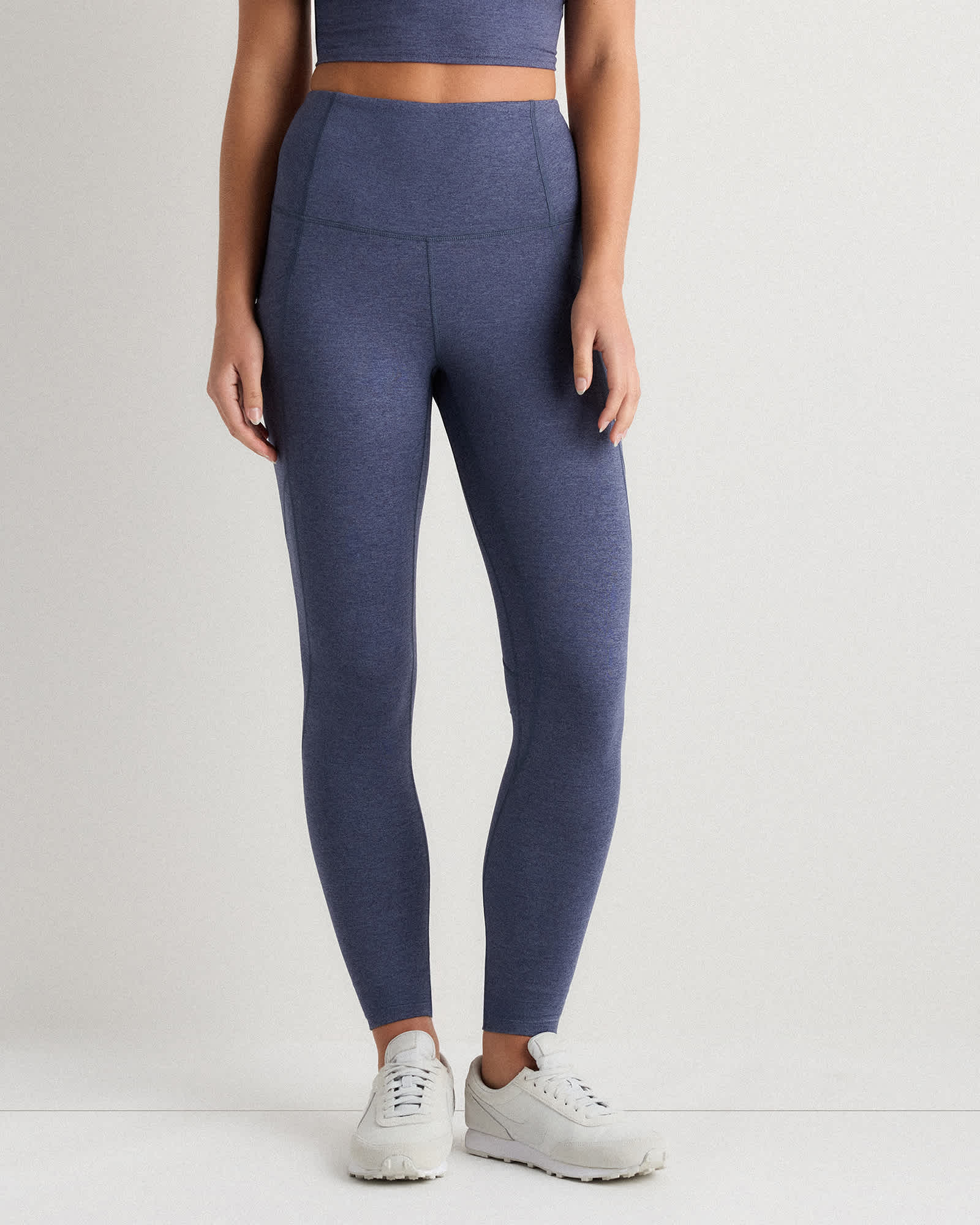 W-PNT-187-HSTMBL-01 EDITED heather-grey Ultra-Soft High-Rise Pocket Legging