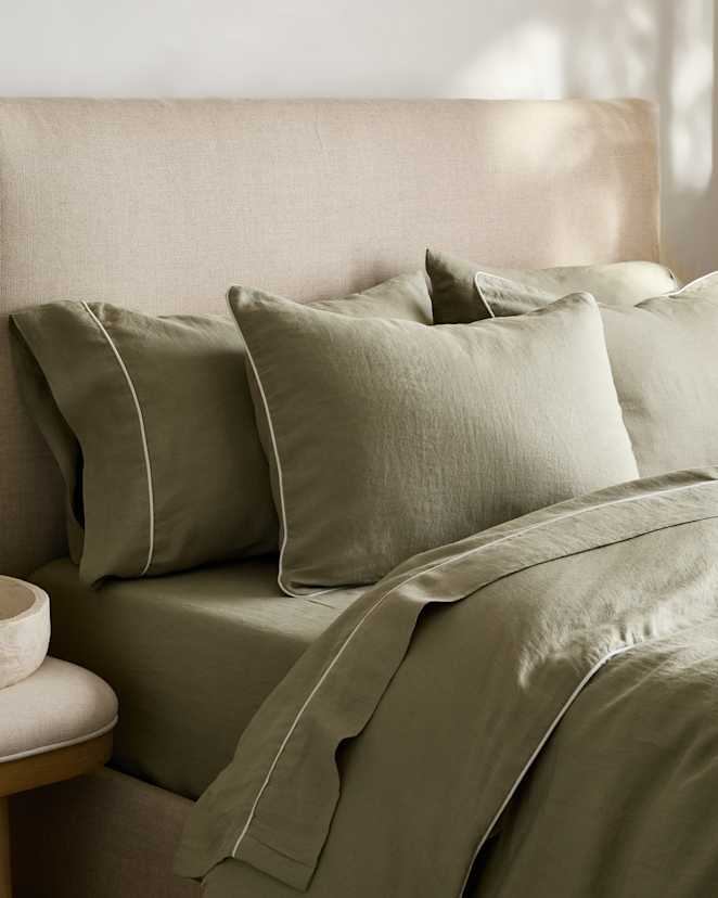 Willowleaf/White European Linen Piped Sham Set