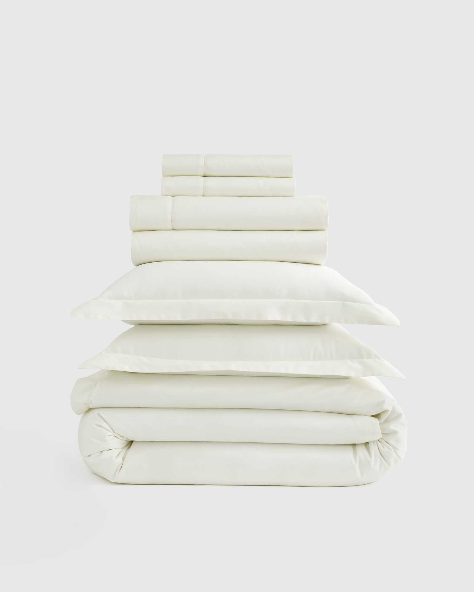 ivory Signature Giza Cotton Sateen Deluxe Bedding Bundle