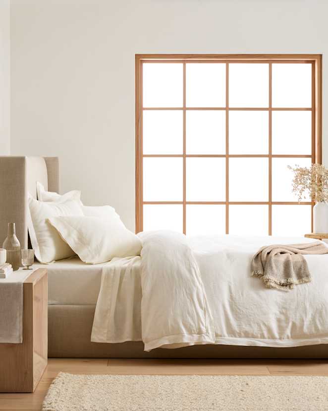 Ivory European Linen Double Flange Duvet Cover