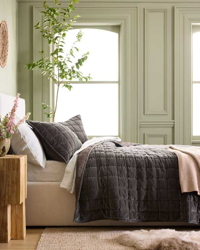 Greystone Cotton Velvet Box Quilt