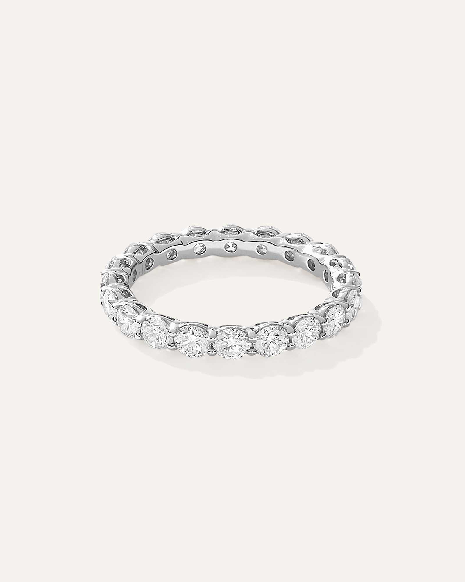 RNG-211 WG 0404 EDITED white-gold Lab Grown Diamond Round Eternity Band