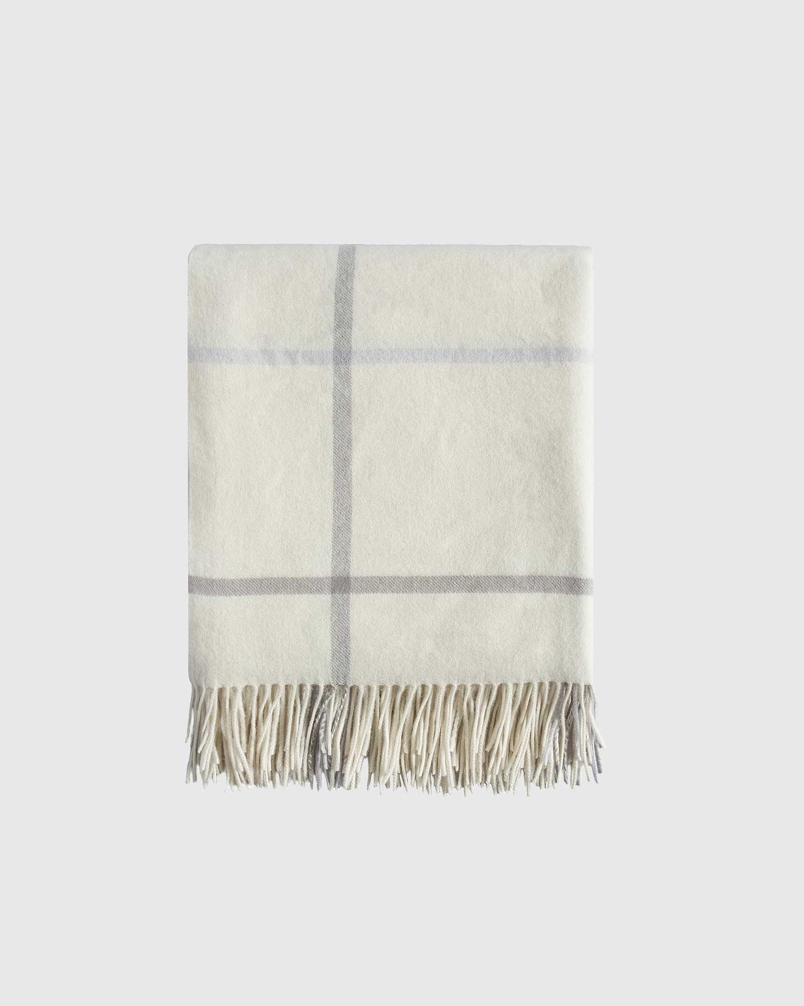ivory throw 2
