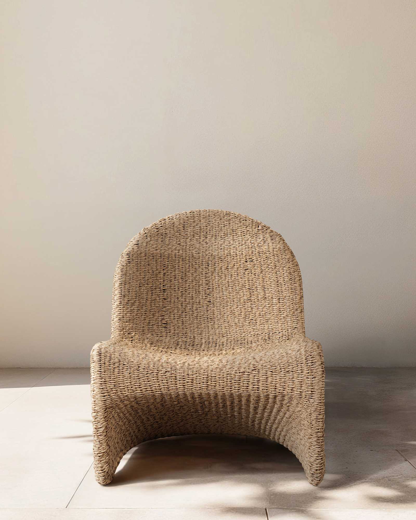 Natural Curved All-Weather Wicker Indoor/Outdoor Lounge Chair