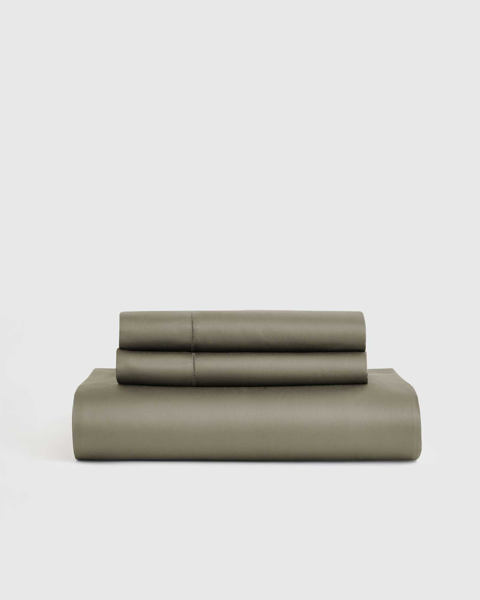 dried-sage Signature Giza Cotton Sateen Fitted Sheet Set
