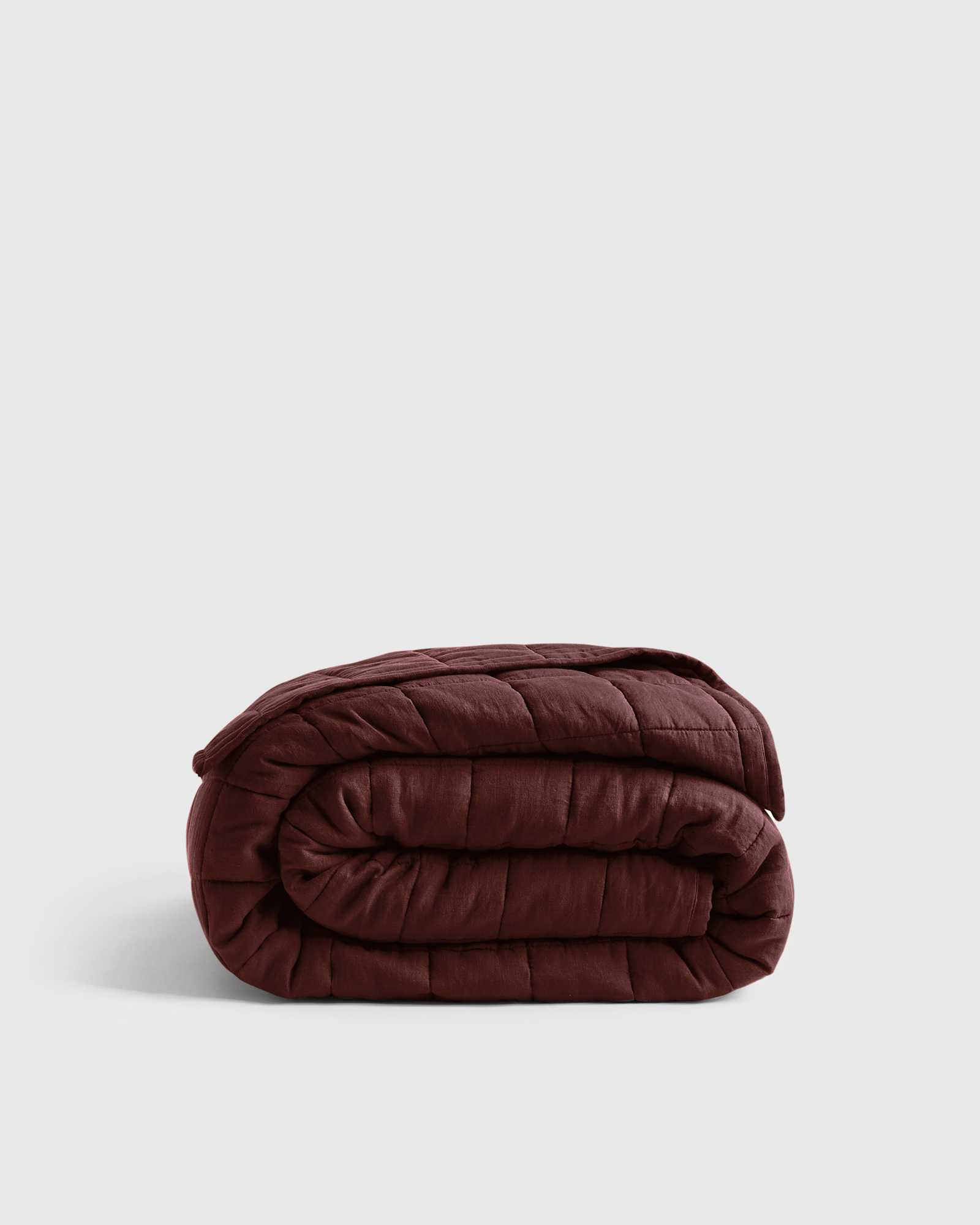 burgundy European Linen Box Quilt