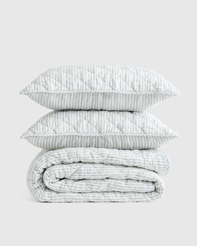 Mist/White Stripe European Linen Stripe Quilt Set