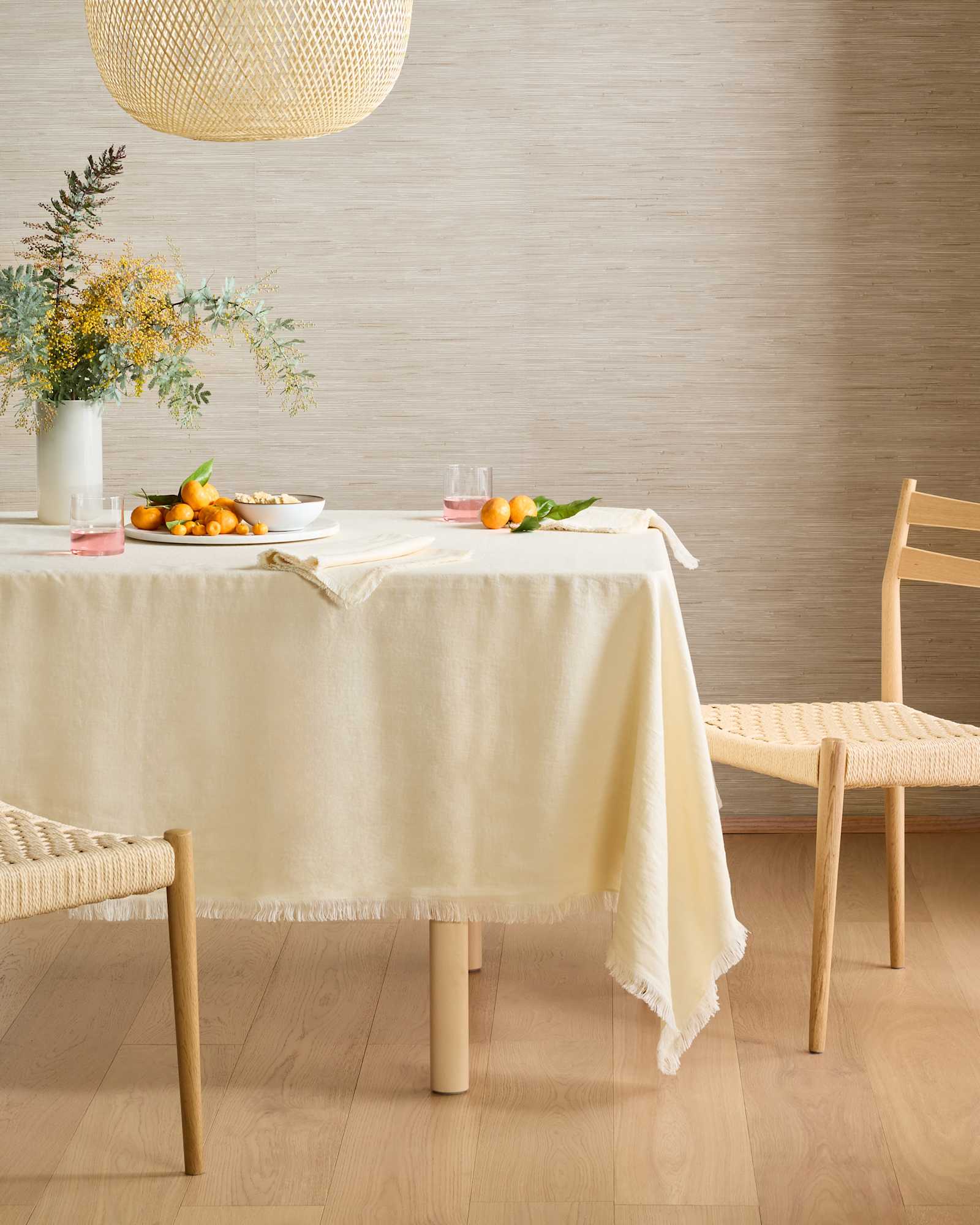tabletop4_tablecloth Natural European Linen Fringe Tablecloth