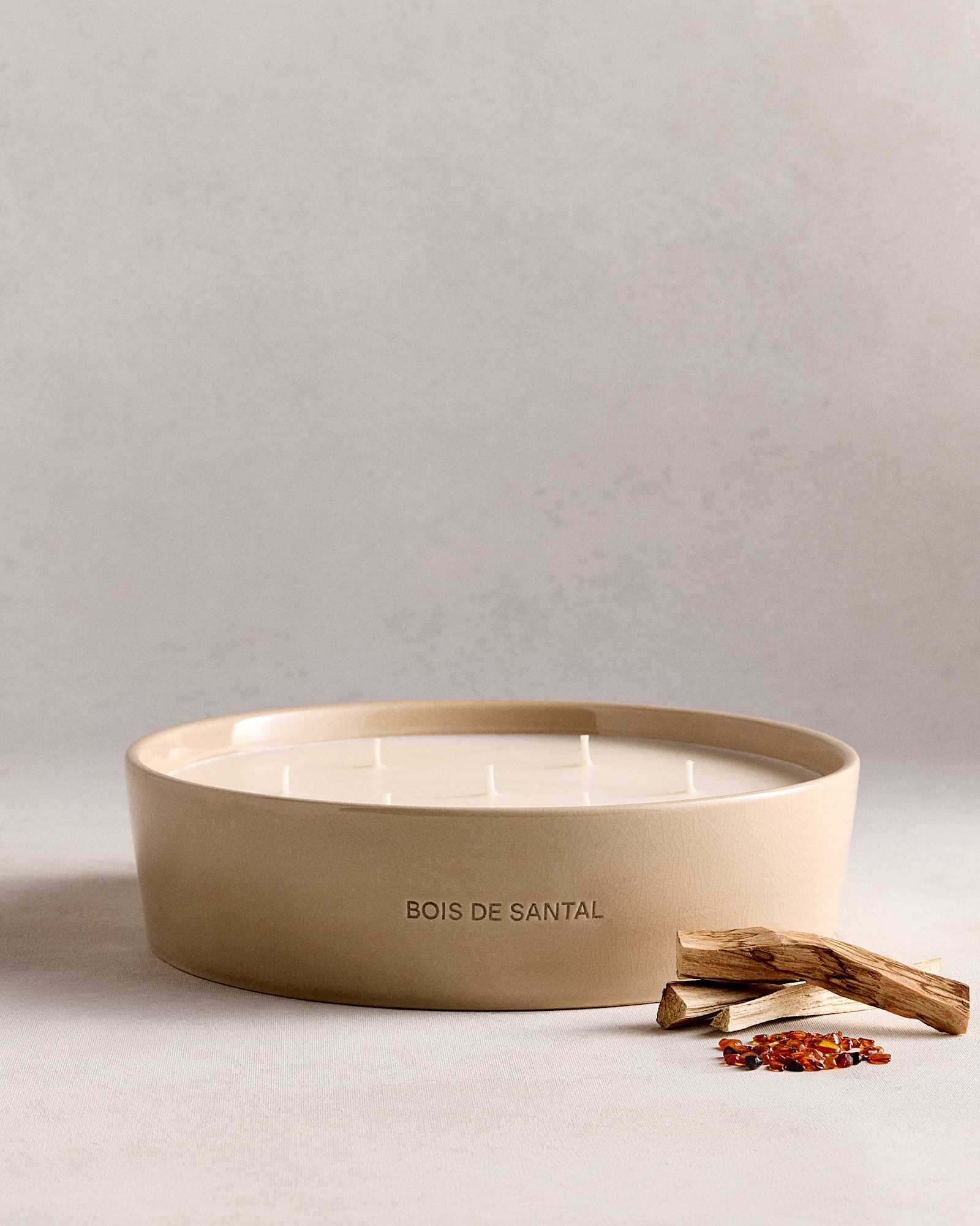 No Color Bois de Santal 7-Wick Luxury Candle