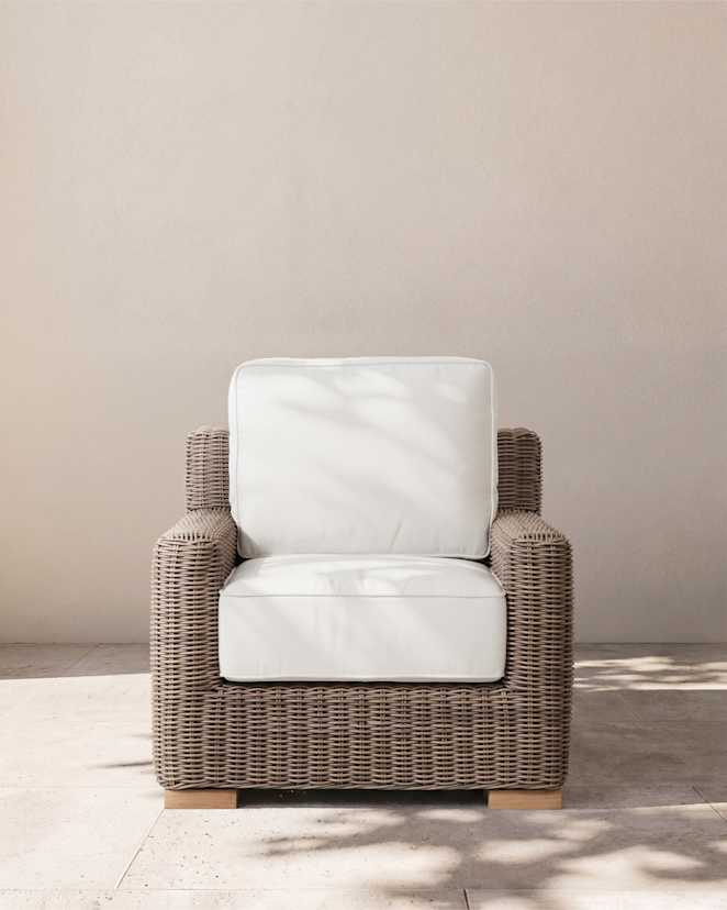 Natural Weave Classic All-Weather Wicker Outdoor Lounge Chair