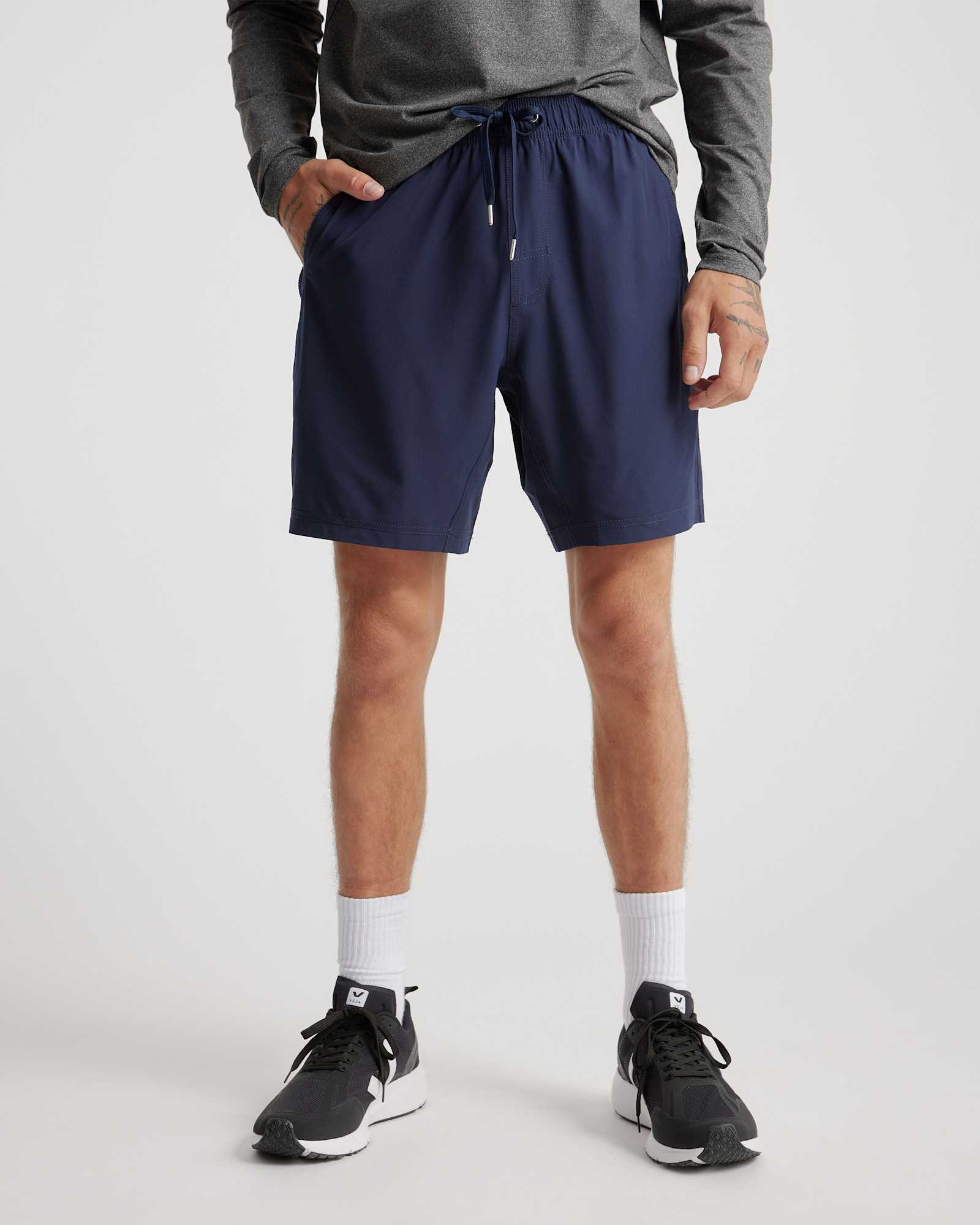 navy Performance Tech Shorts - 7.5"