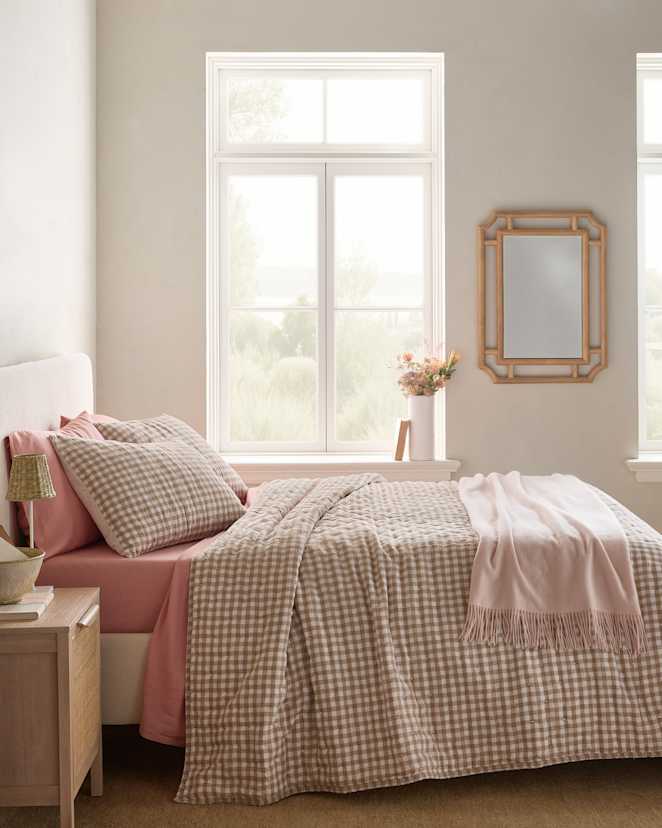 Cafe Gingham European Linen Patterned Quilt