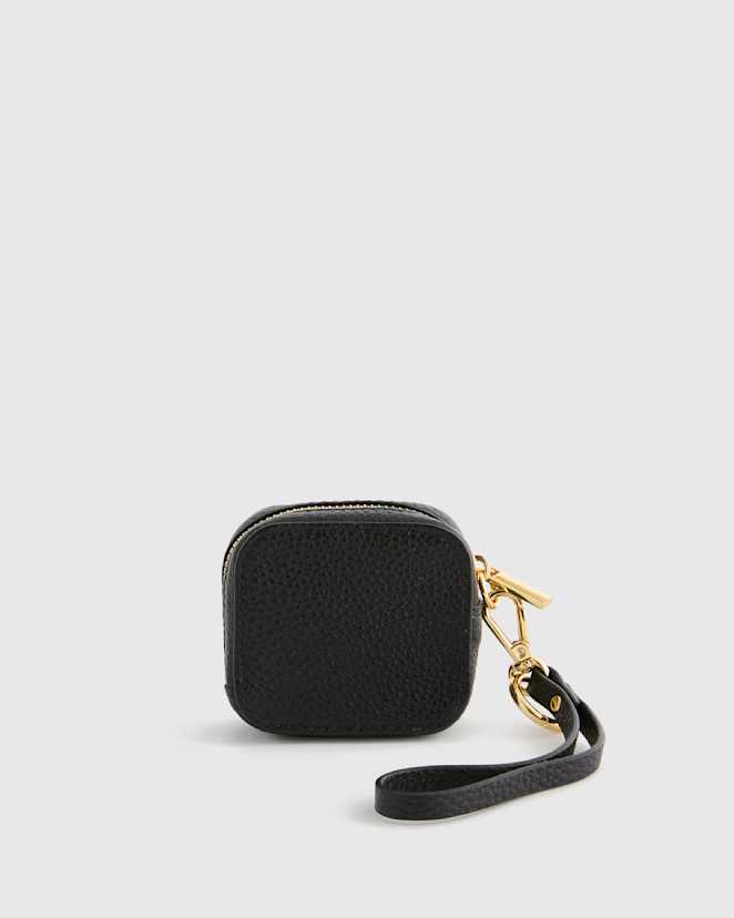 W-BAG-136-BLK 083 EDITED Black Italian Leather Airpod Zip Case