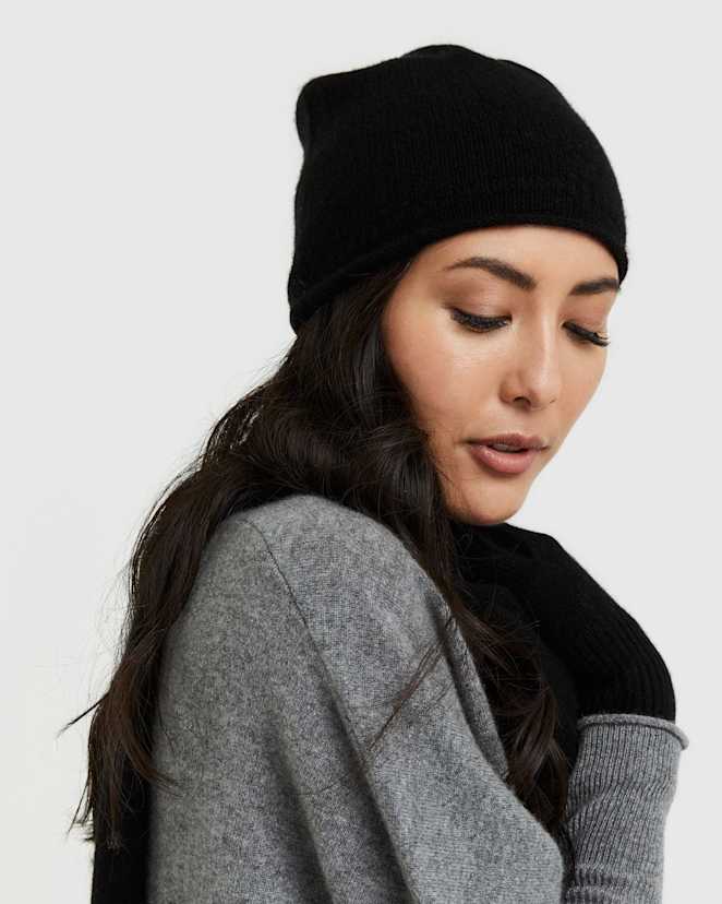 Black Mongolian Cashmere Slouchy Beanie