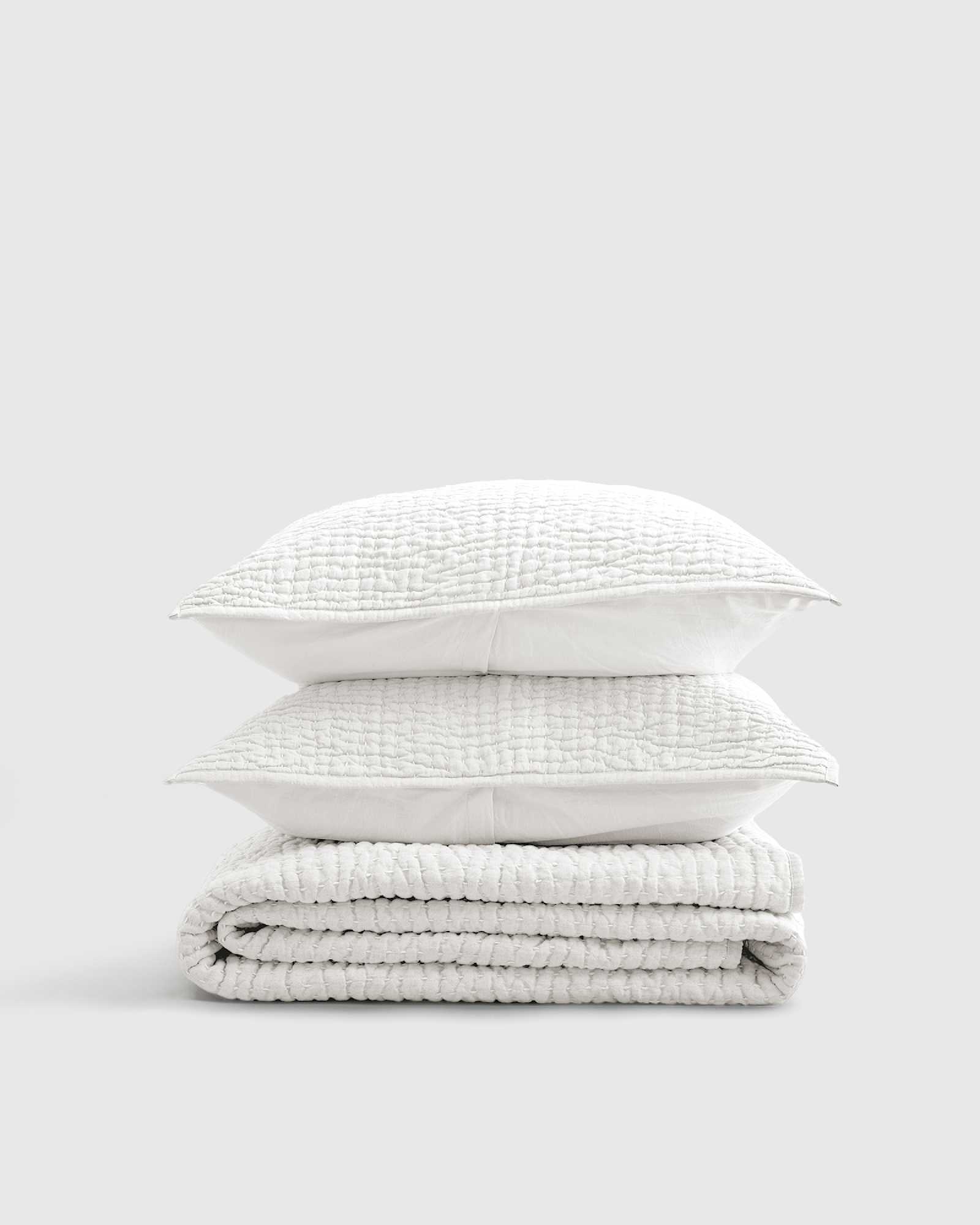 LinenCottonStitch White Quilt Set
