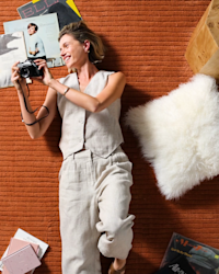 Remington Hand-Loomed Wool Rug - PDP Video Thumbnail (Rust, 4x5)