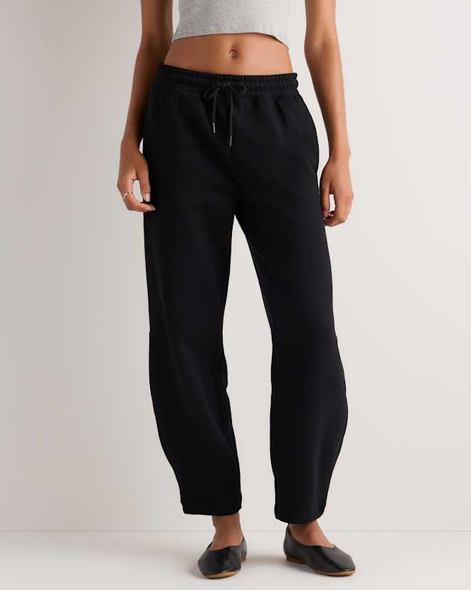 Black Everyday Fleece Barrel Sweatpants