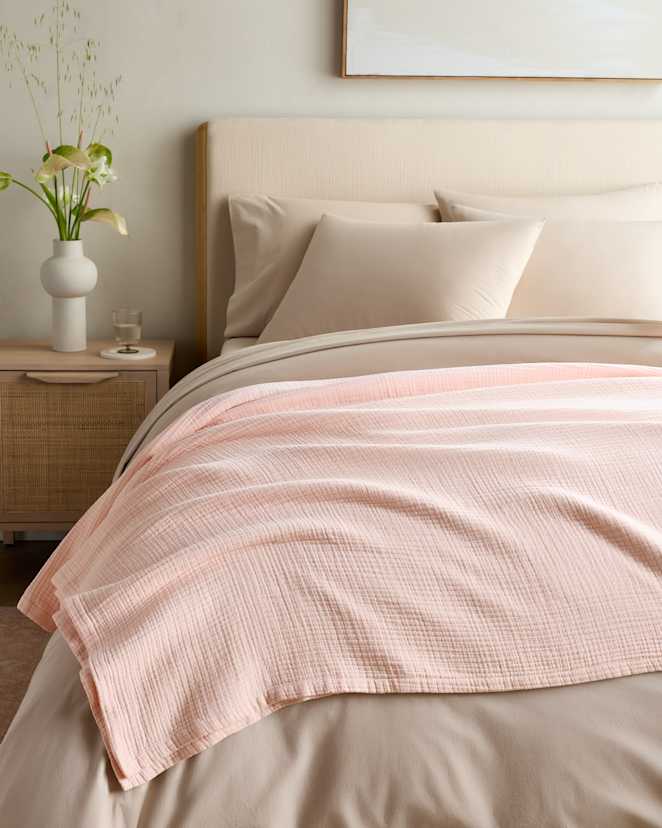 Soft Pink Organic Airy Gauze Blanket
