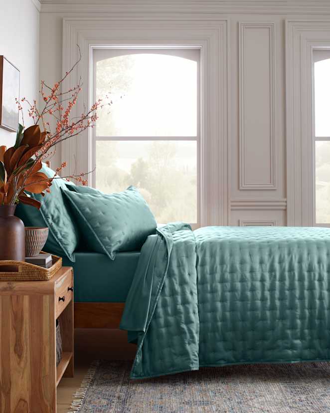 Ocean Bamboo Dream Quilt