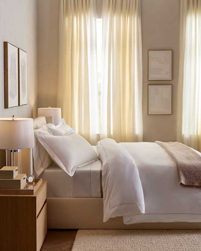 White/Sand Signature Giza Cotton Sateen Embroidered Duvet Cover