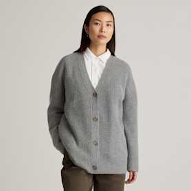 Maternity bump friendly subcollection