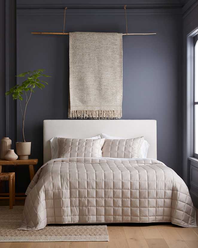 Sand Bamboo Box Quilt Set