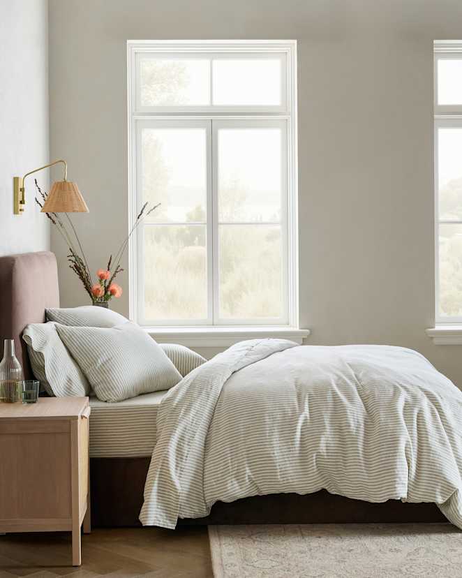 Willowleaf/White Stripe European Linen Duvet Cover