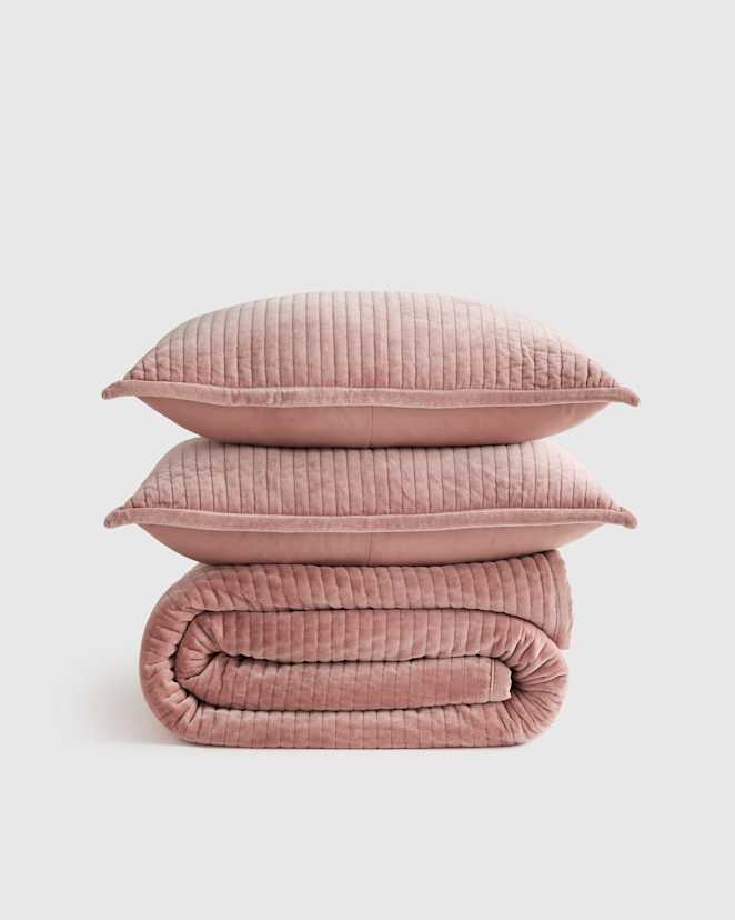 Rose Cotton Velvet Channel Quilt Set