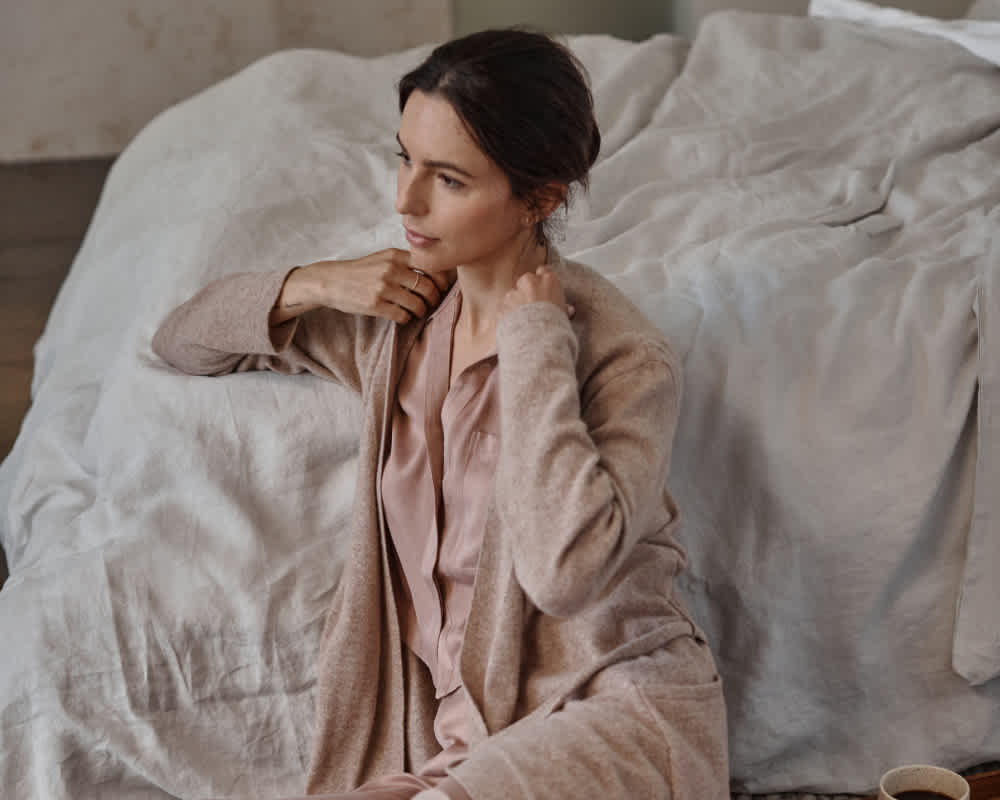 LANDING PAGE || OUR FACTORIES || IMAGE WITH CONTENT BORDER  || IMAGE