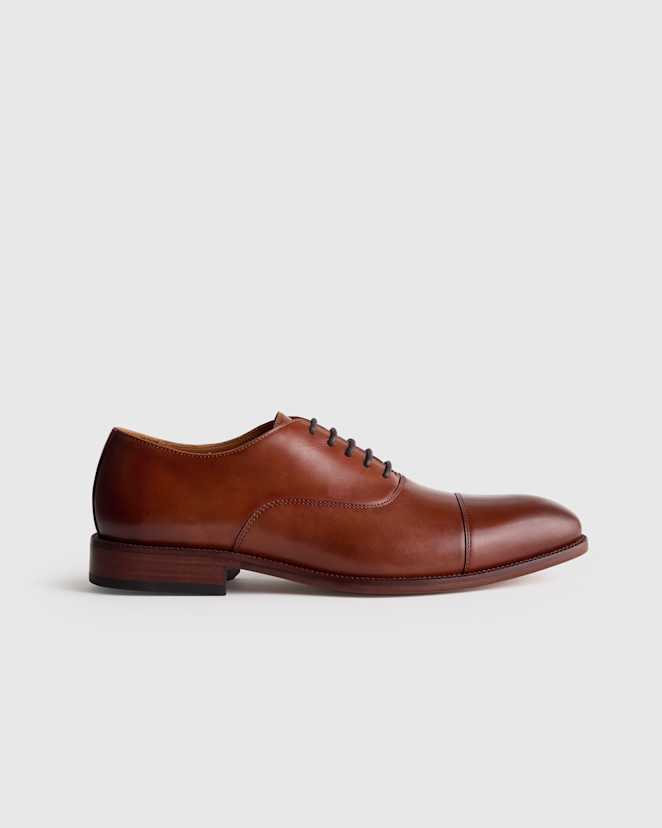 Cognac Chaussures Oxford en cuir italien à bout droit