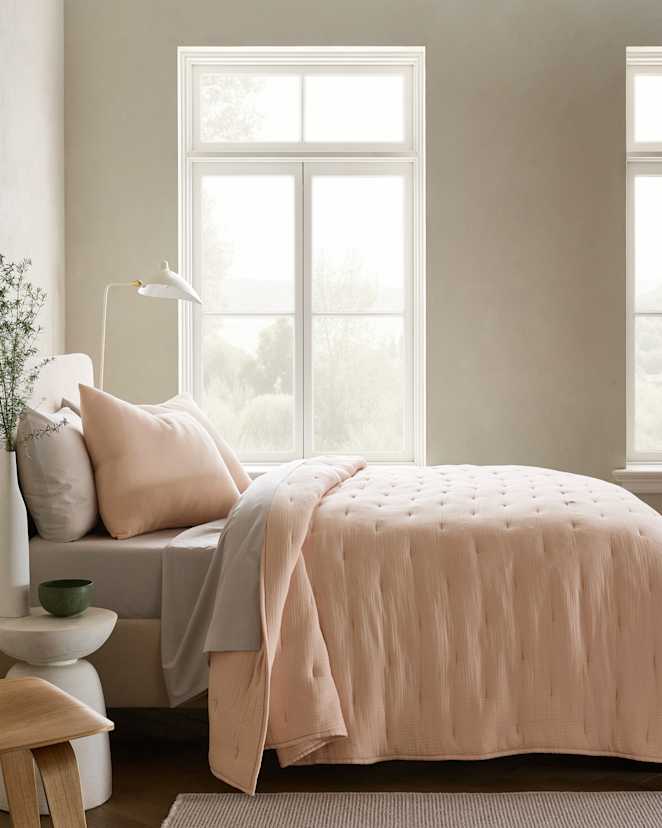 Soft Pink Organic Airy Gauze Dream Quilt
